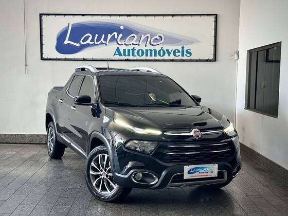 FIAT TORO 2.0 16V TURBO DIESEL VOLCANO 4WD AT9 FIAT TORO 2.0 16V TURBO DIESEL VOLCANO 4WD AT9
